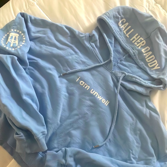 NWOT “I am unwell” Cropped Hoodie - Picture 3 of 3